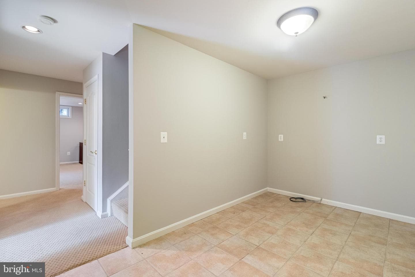 8800 Hill Spring Drive photo 57