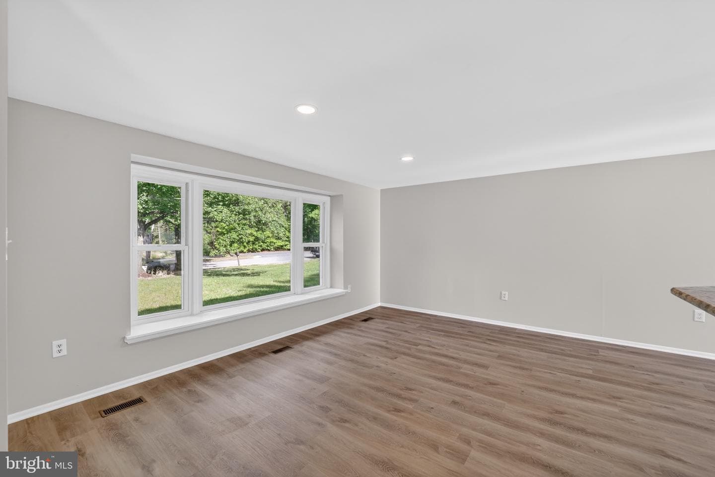 2434 Pinefield Road photo 16
