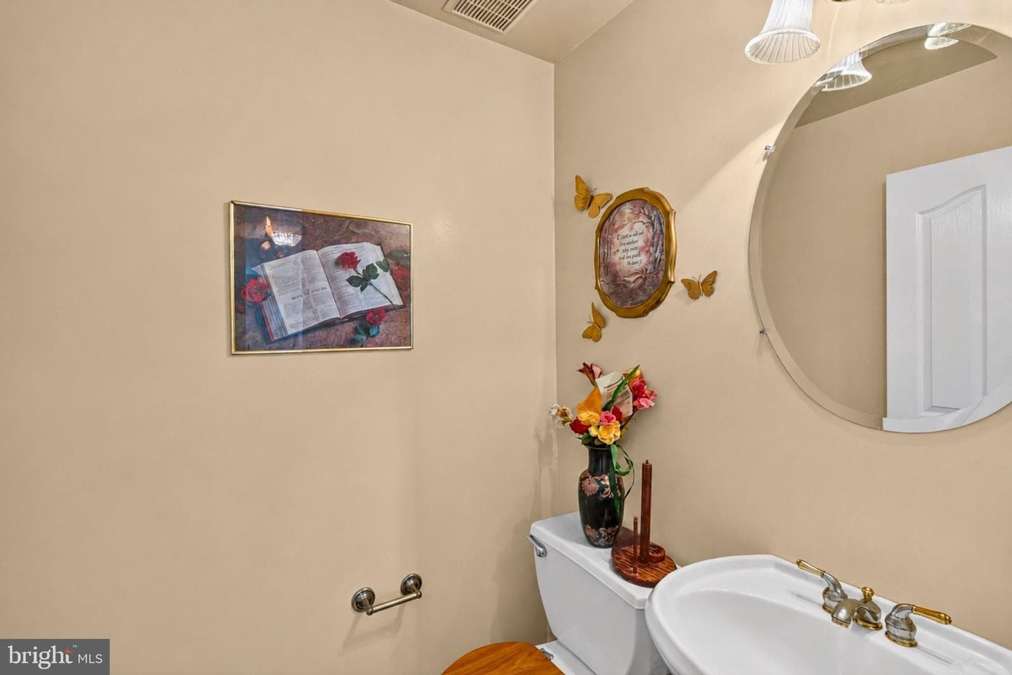 10166 Hubbard Court photo 32