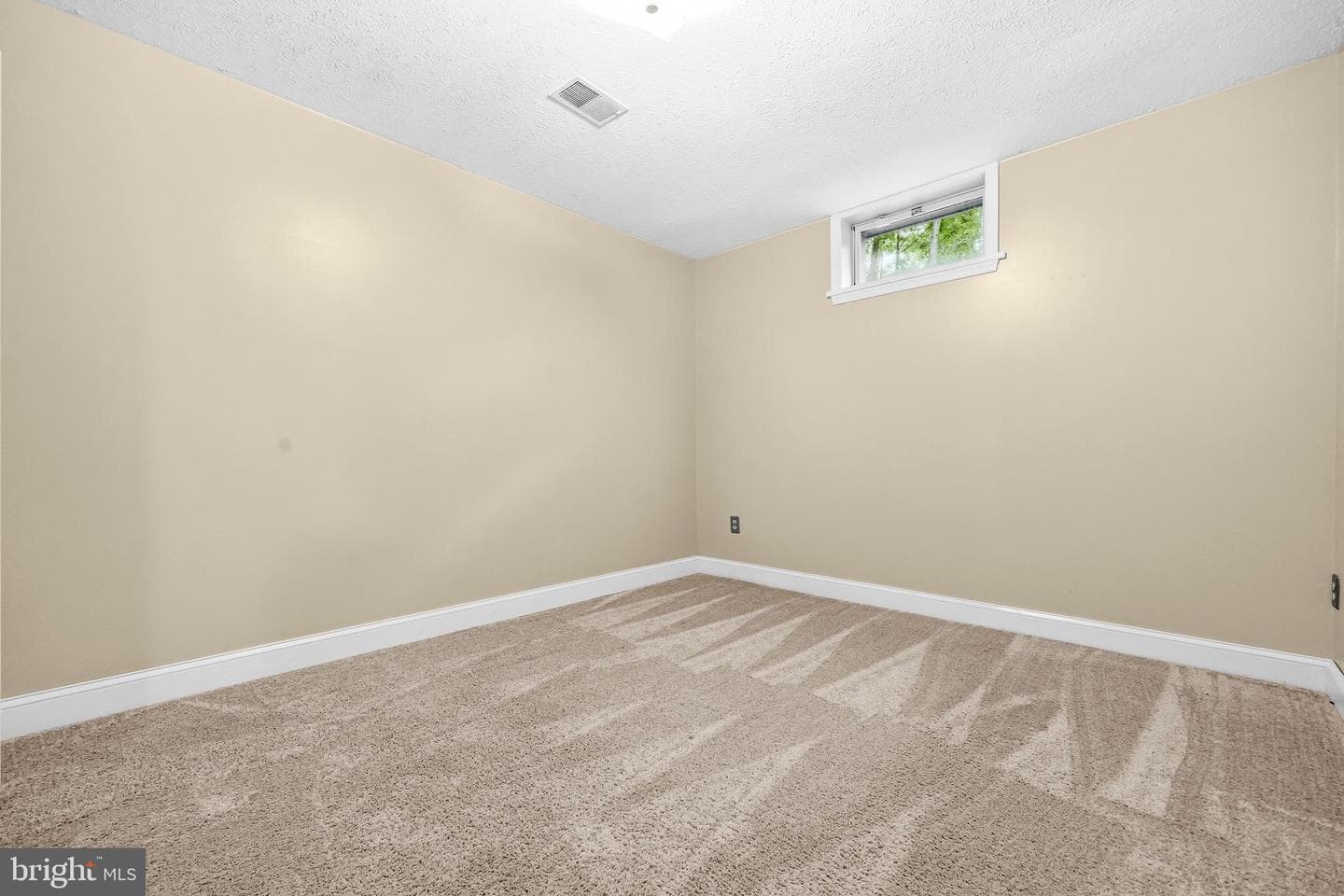 7090 Maxwell Drive photo 60