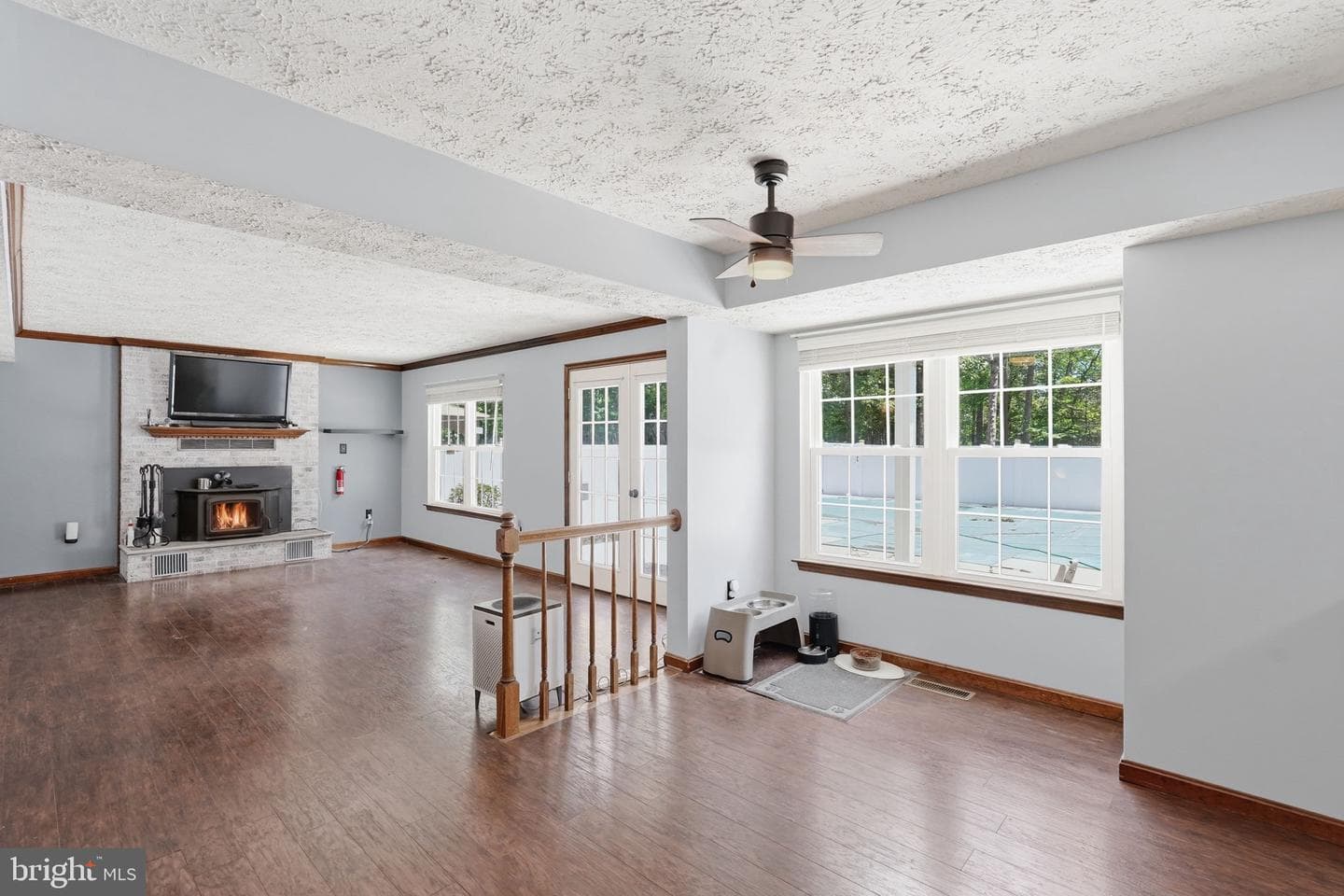 14205 Meadow Creek Lane photo 9