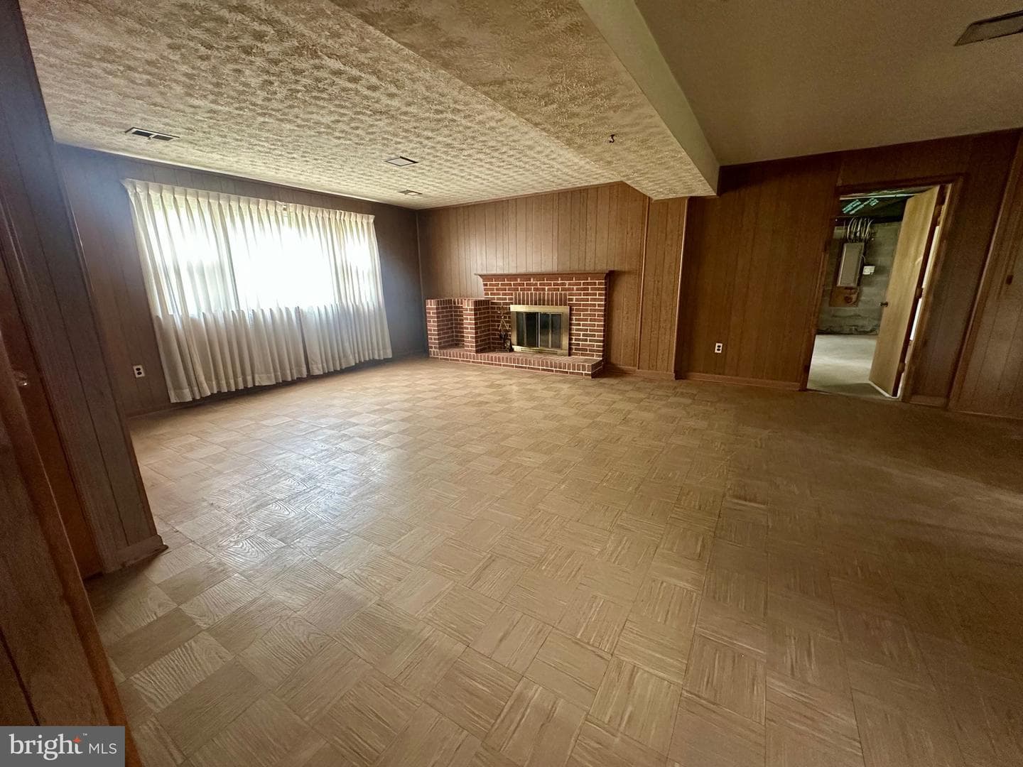 10955 Lawrence Drive photo 19