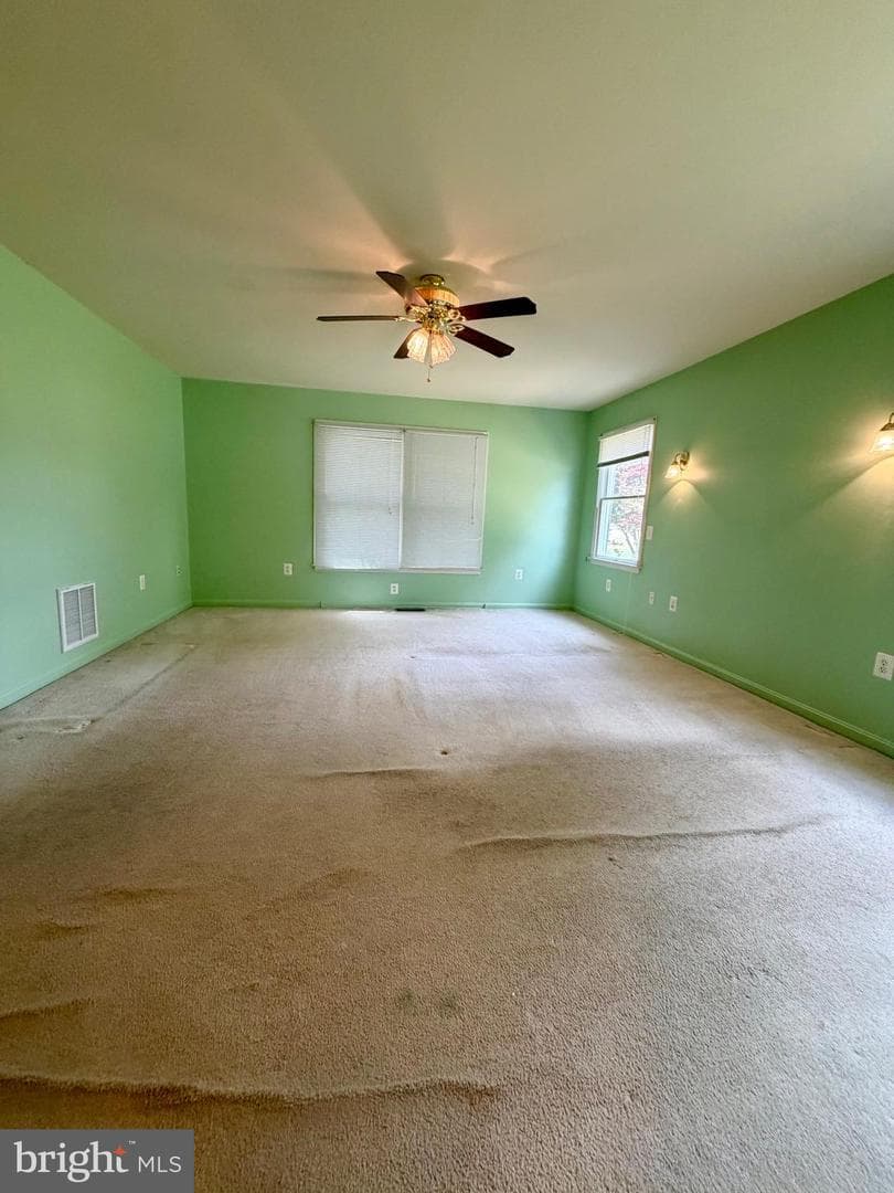 8210 Hudson Drive photo 16