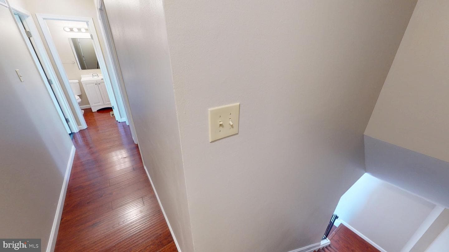826 Holly Drive photo 27