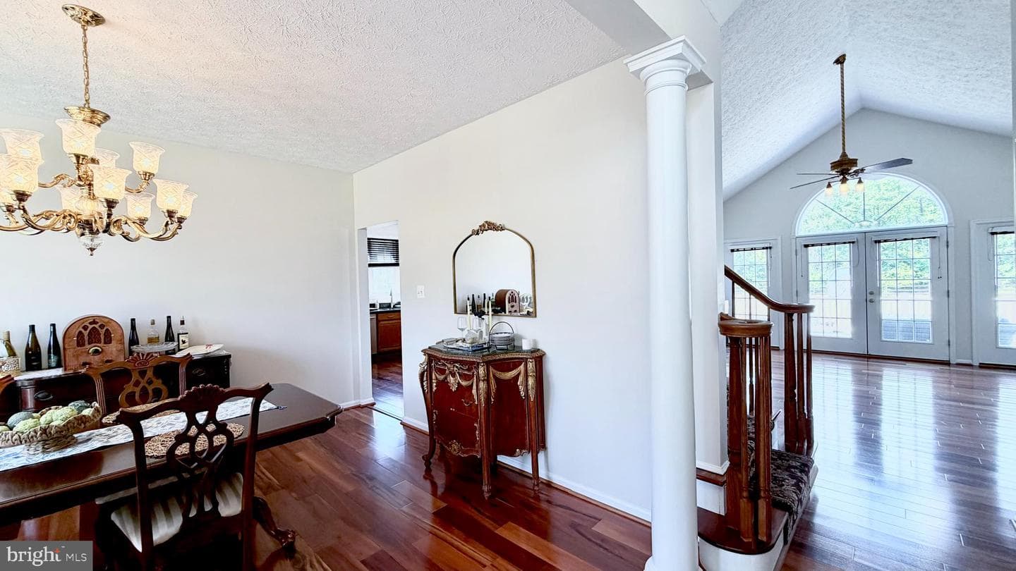 13100 Hillmeade Court photo 4