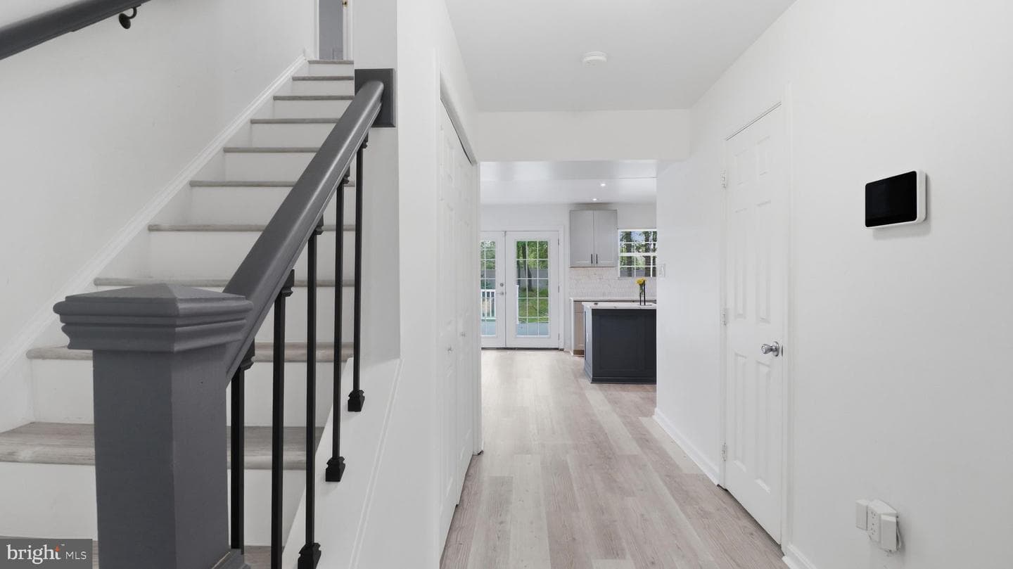 10383 Chamberlin Court E, Waldorf