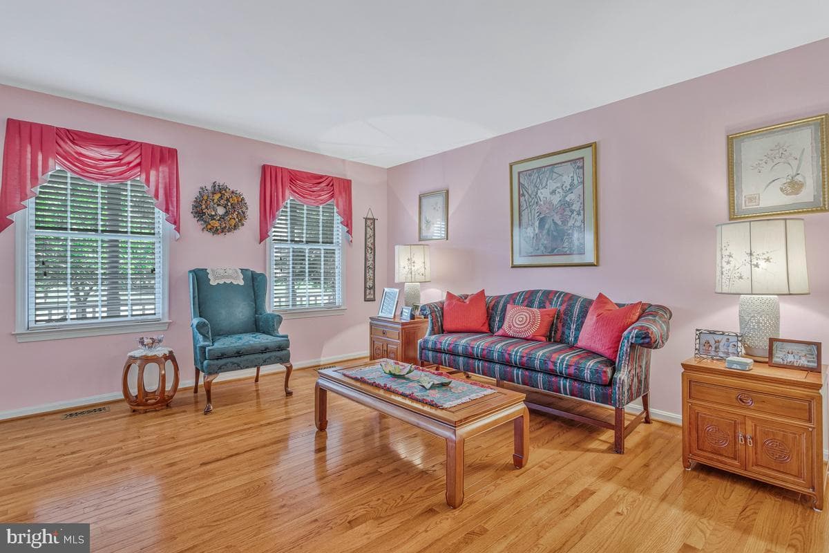 8809 Cottongrass Street photo 31