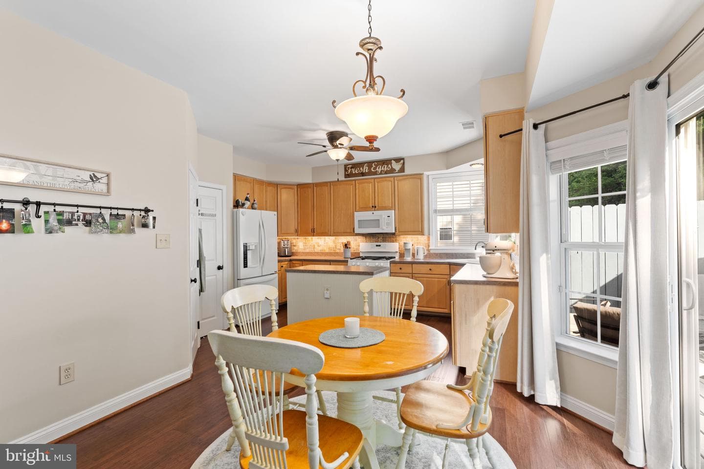 3466 Highgrove Drive photo 17