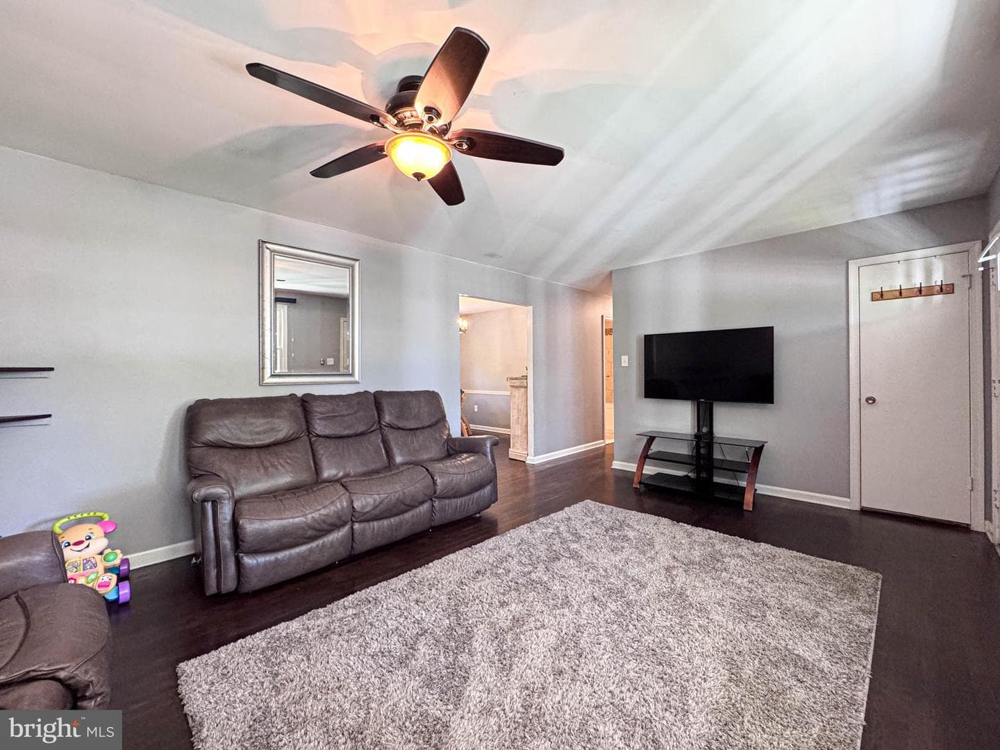 3637 Woodley Road photo 10