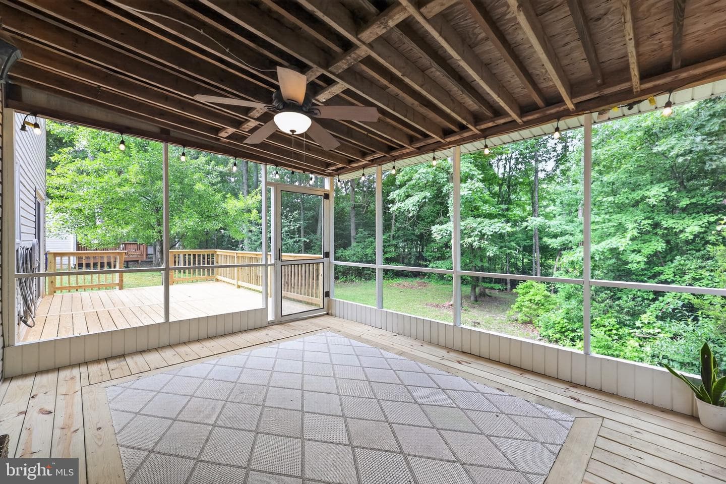 3058 Endicott Court photo 37