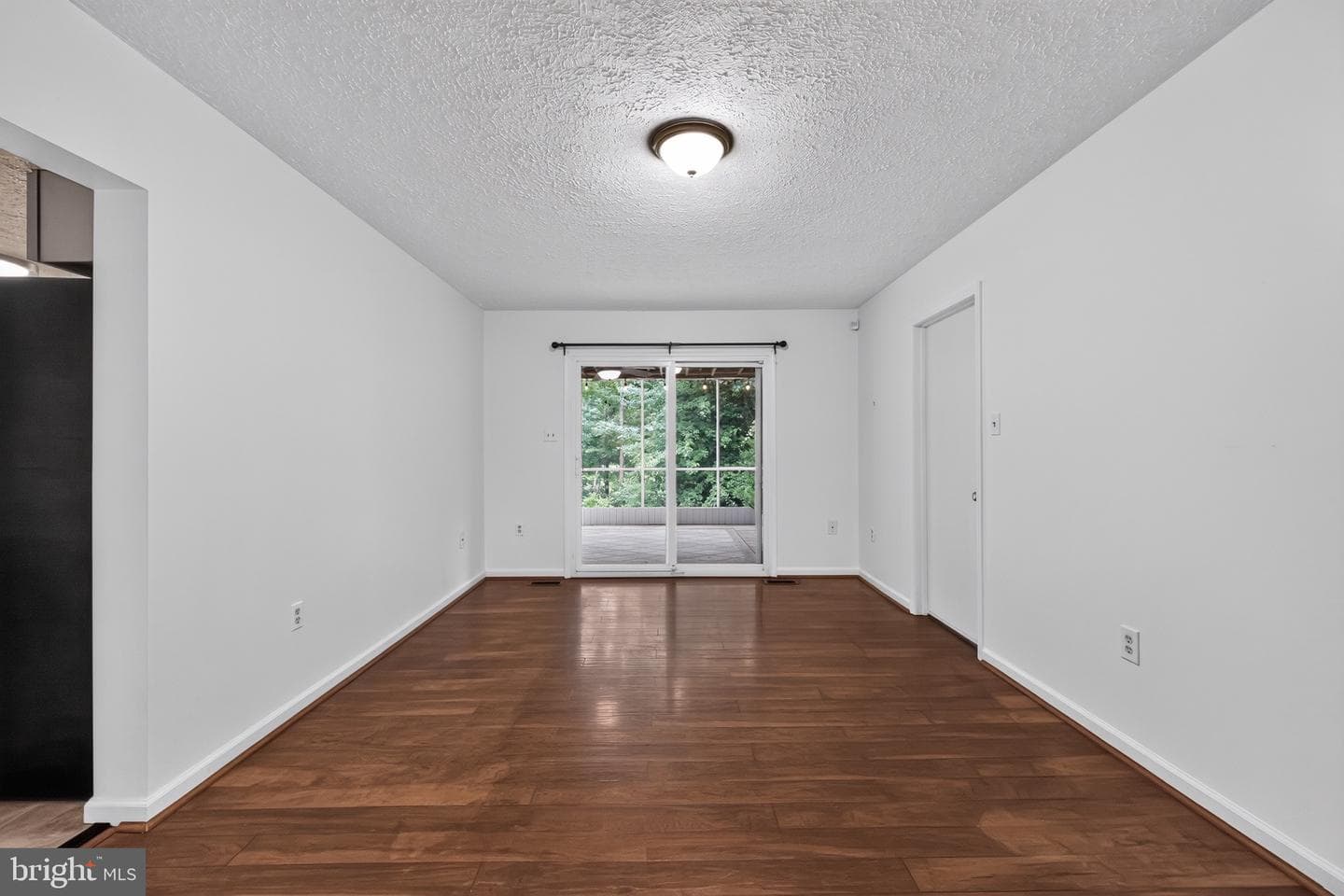 3058 Endicott Court photo 8