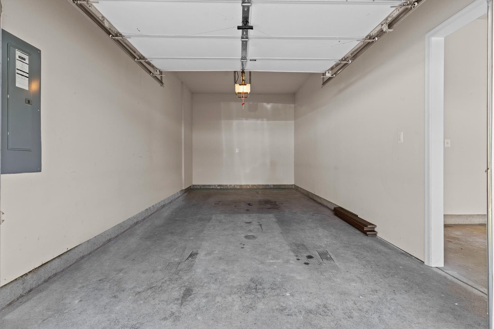 15820 Chalice Vine Court photo 23