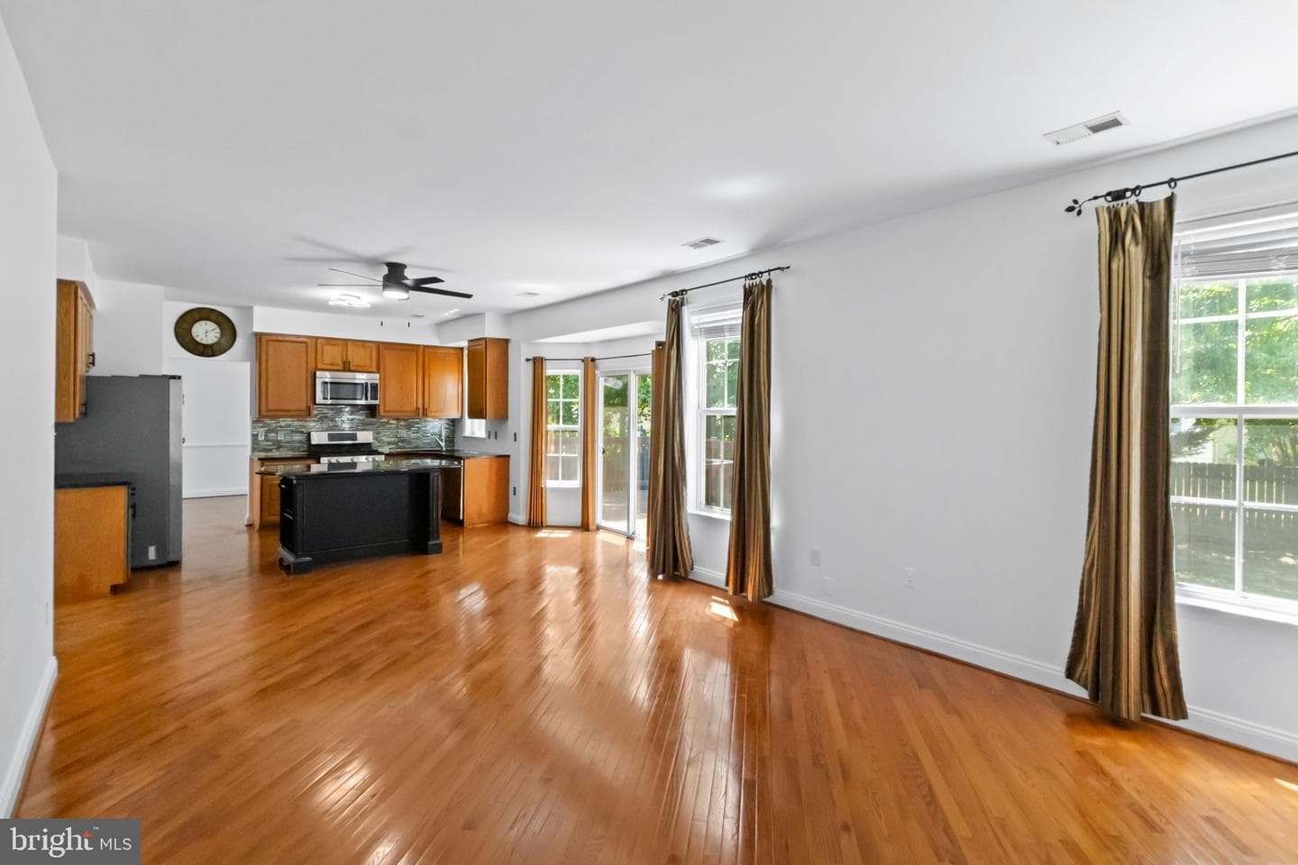 7753 Picadilly Court photo 5