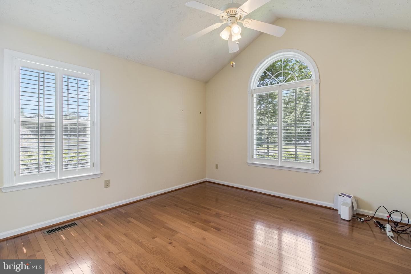 7790 Traeleigh Lane photo 23