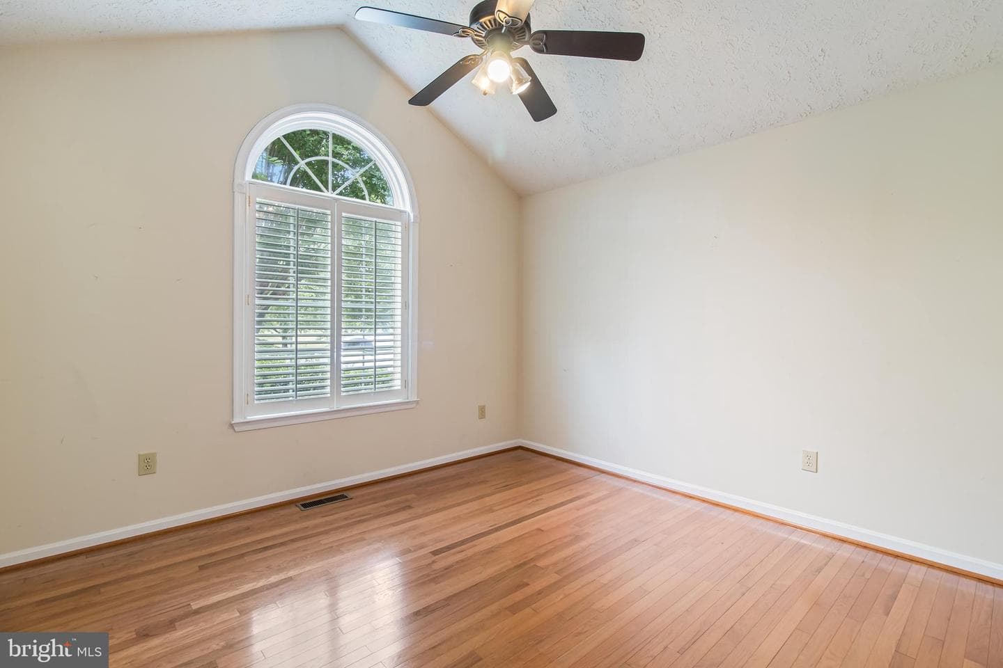 7790 Traeleigh Lane photo 27