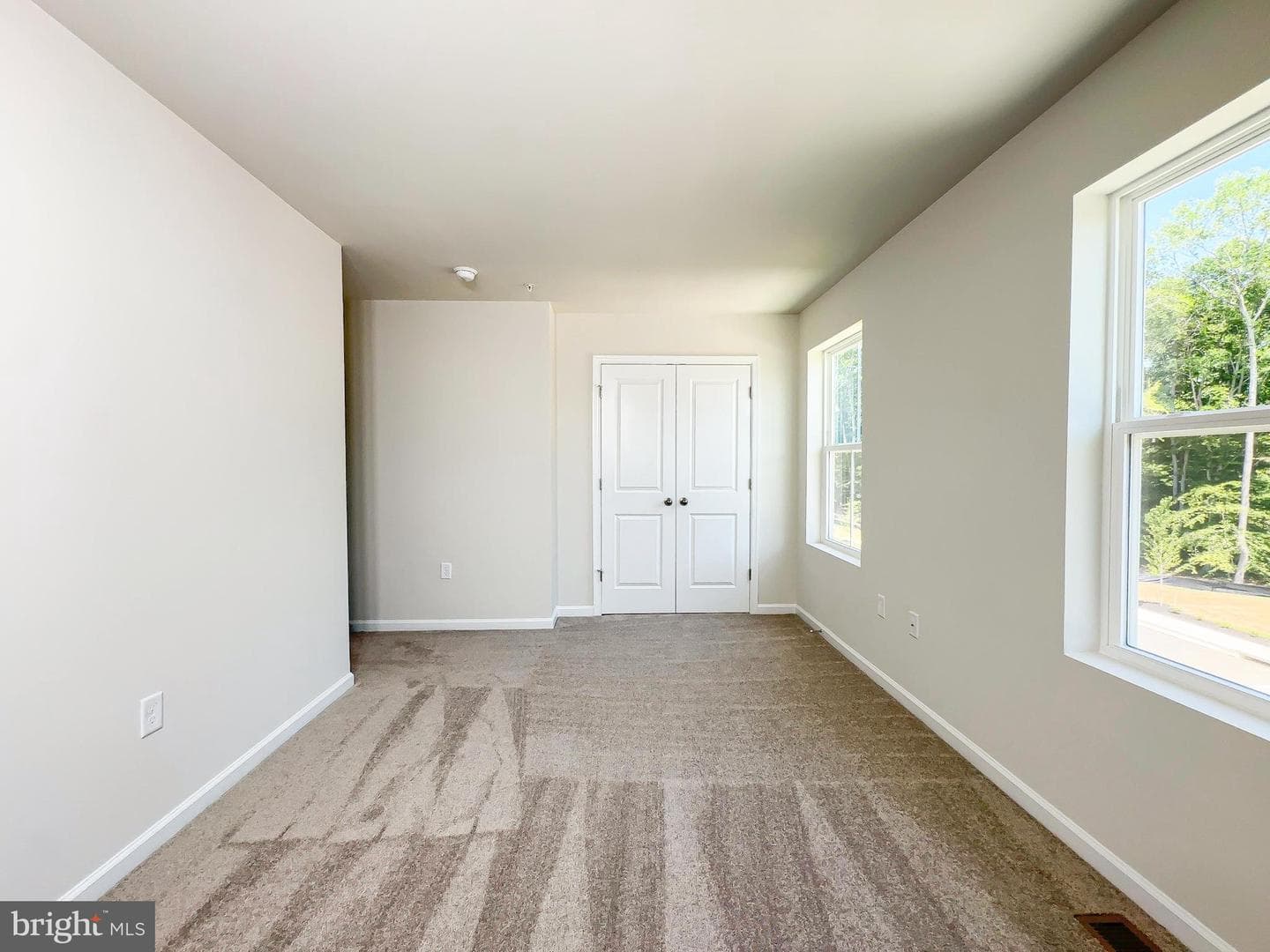 5615 Ludlow Place photo 21