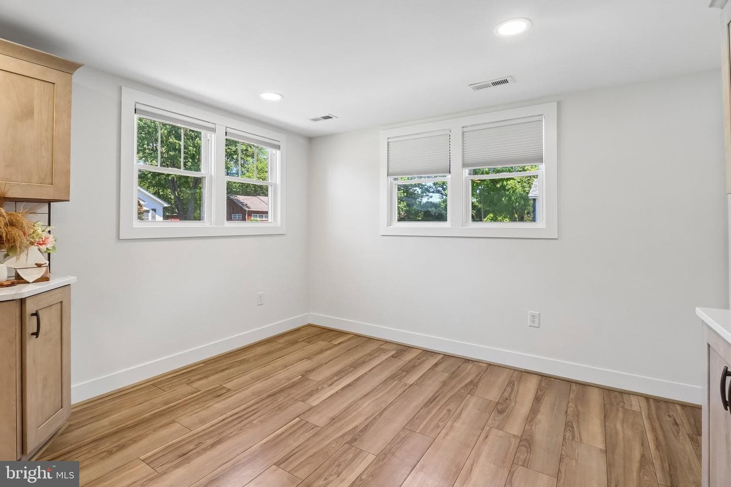 403 Prospect Street photo 24