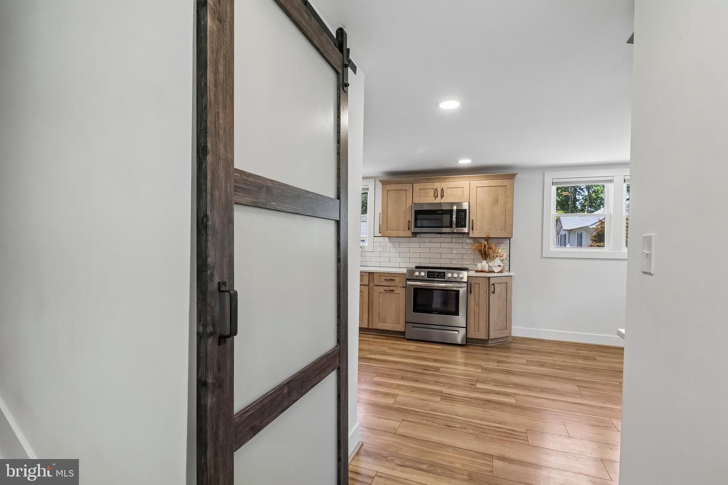 403 Prospect Street photo 29