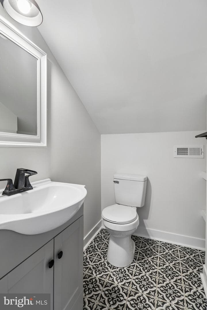 403 Prospect Street photo 56