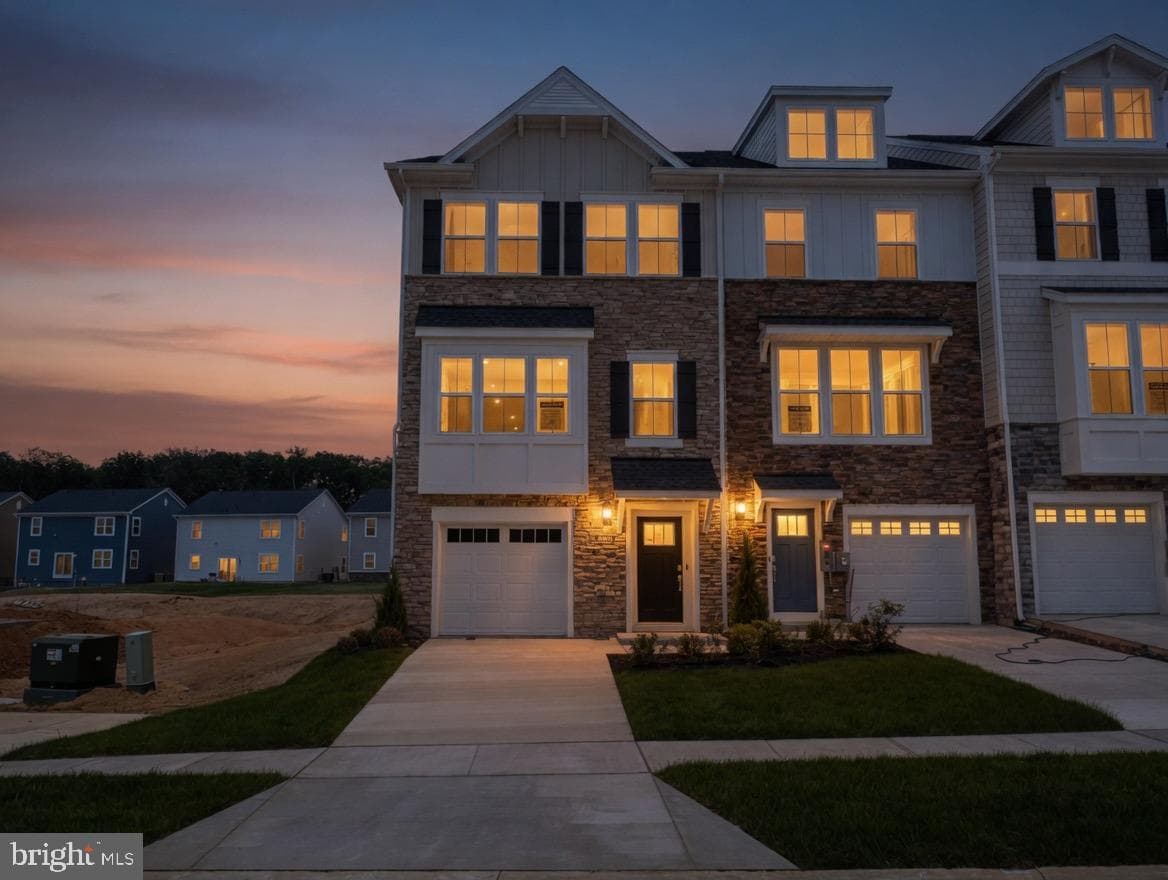 10527 Cobbler Place, White Plains