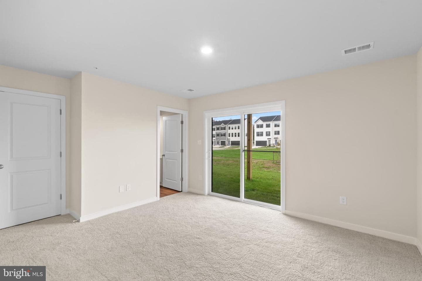 204 Soft Rush Lane photo 7