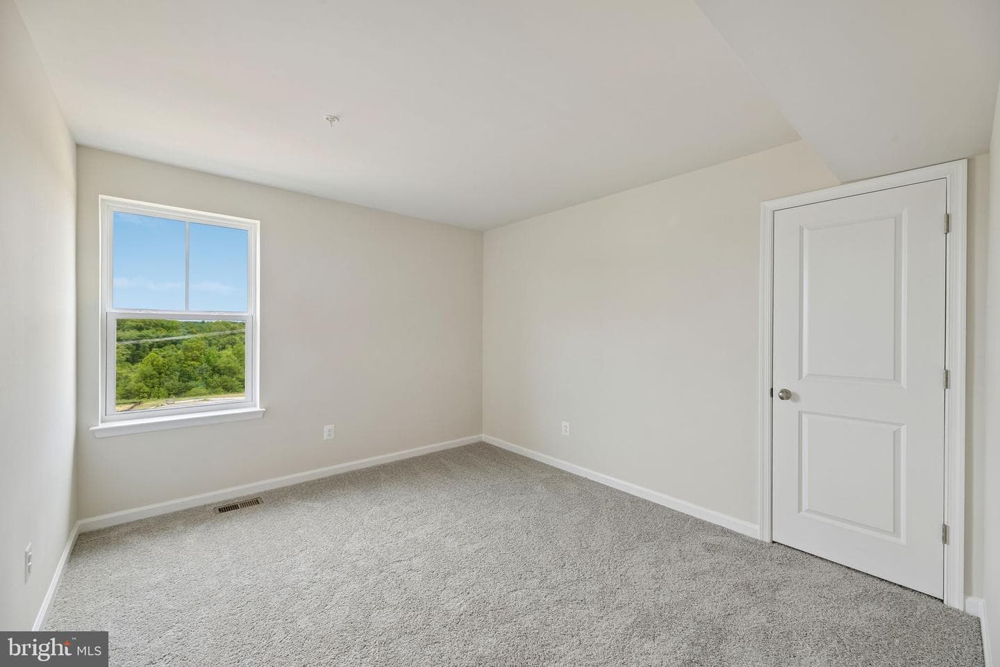 9808 Stonehaven Court photo 14