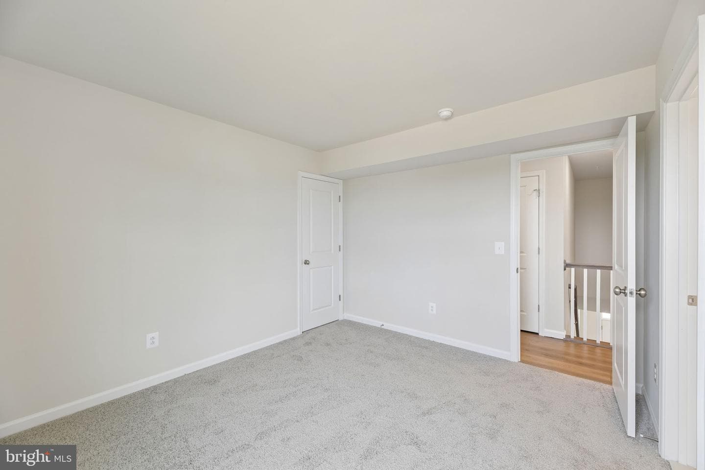 9808 Stonehaven Court photo 15