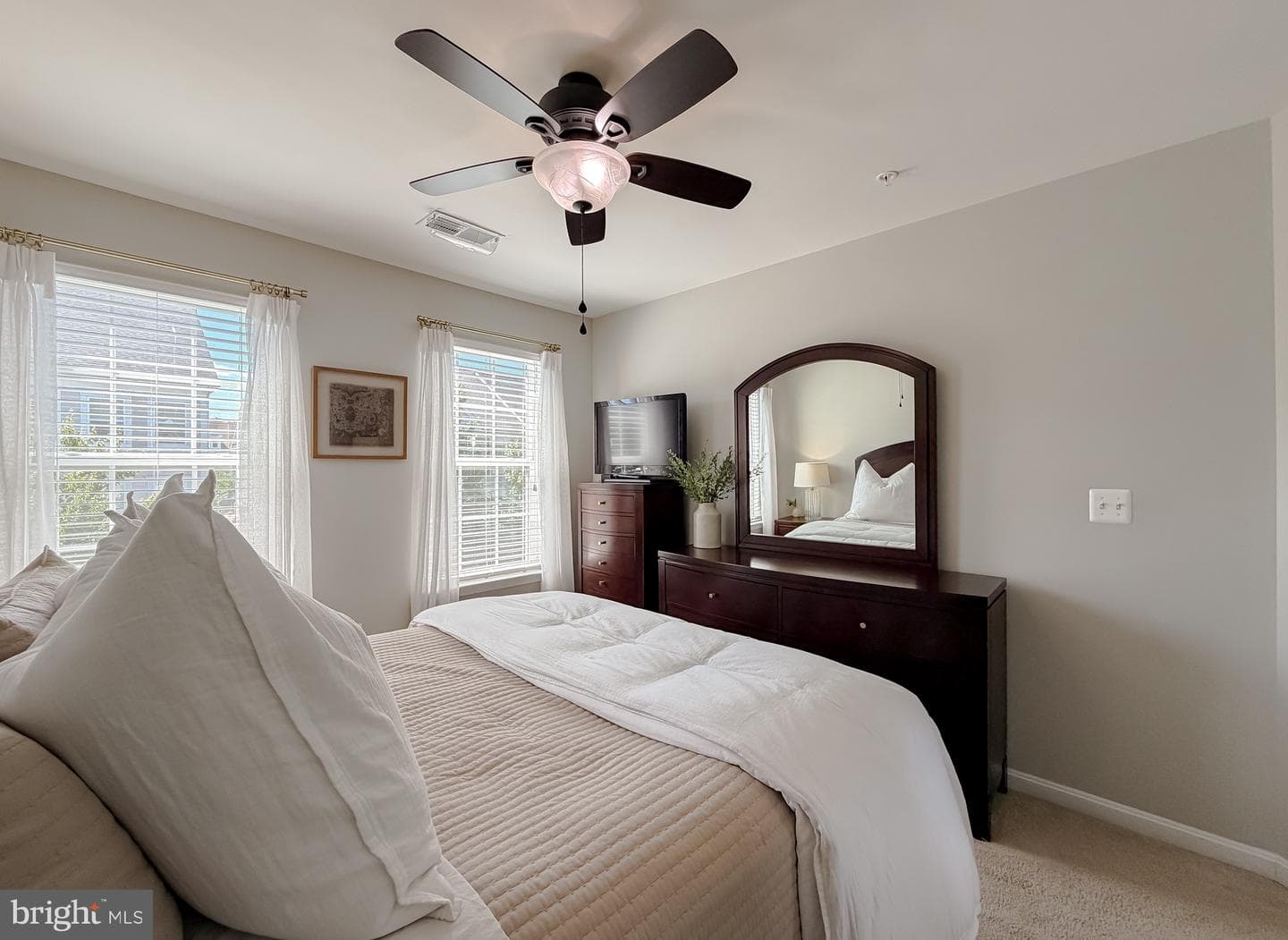 12 Mustang Drive photo 32
