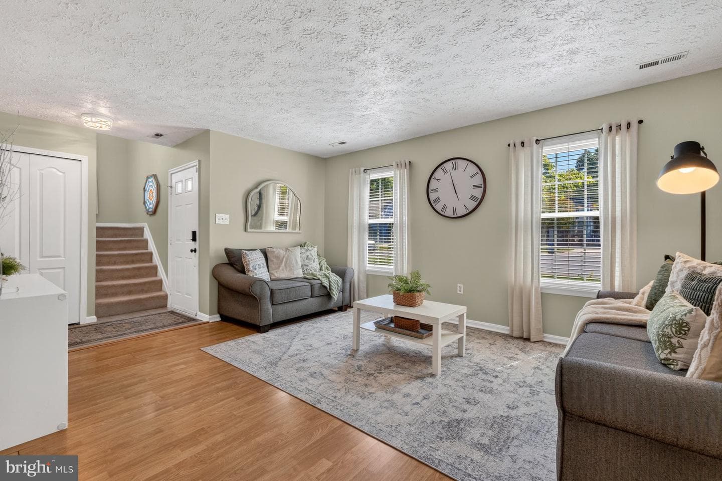 6521 Alopex Road photo 4