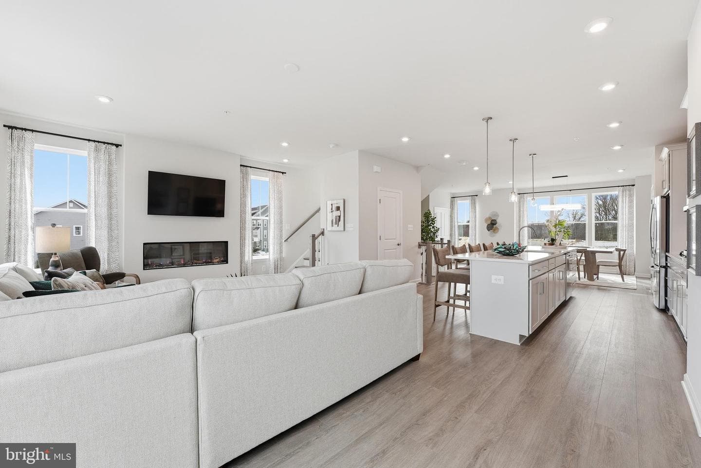 2503 Karstad Place photo 6