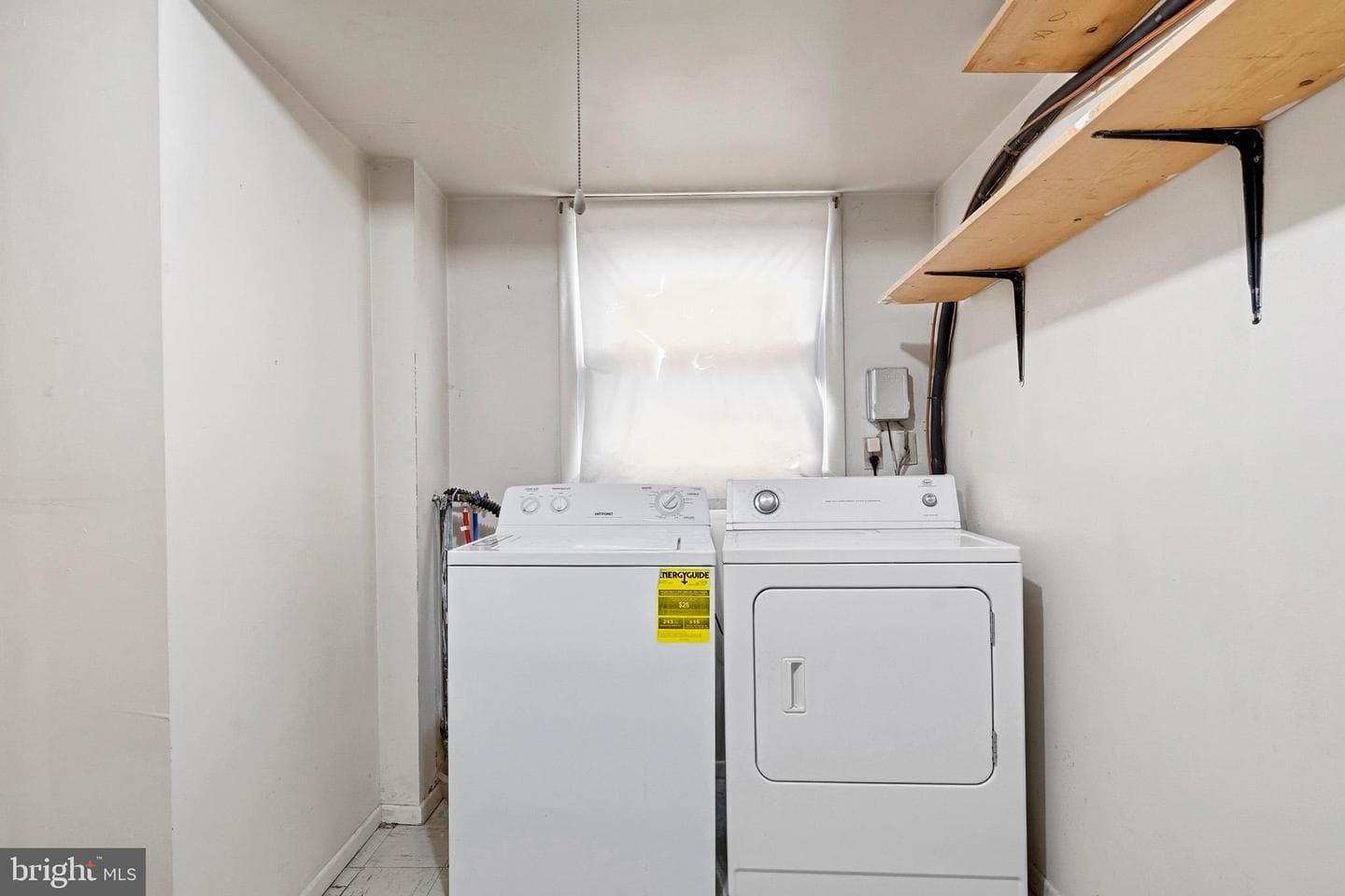 215 Compton Road photo 26
