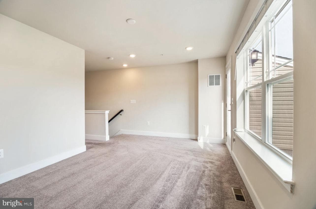 11687 Emily Dickinson Pl photo 26