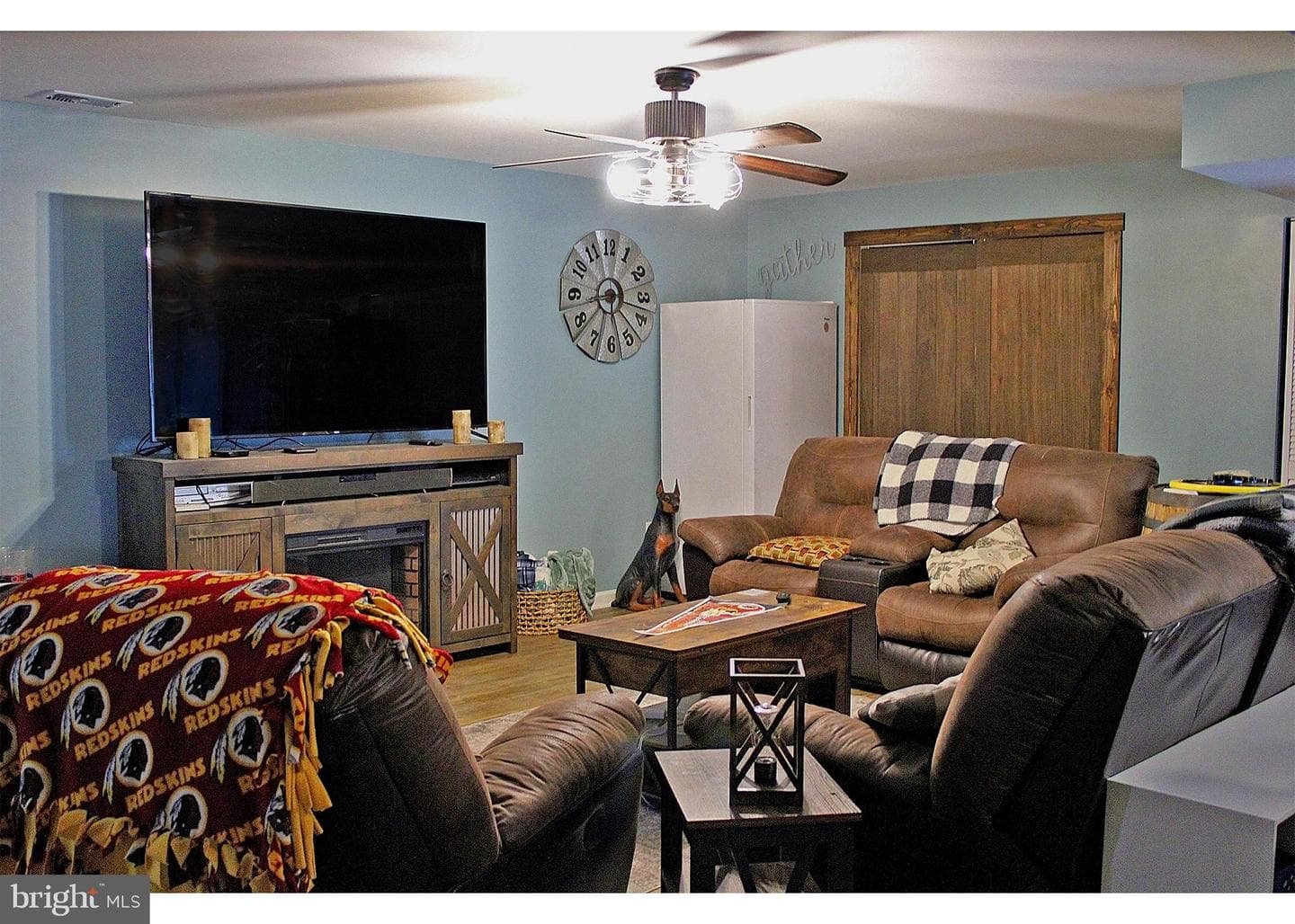 7370 Bullfeather Place photo 17