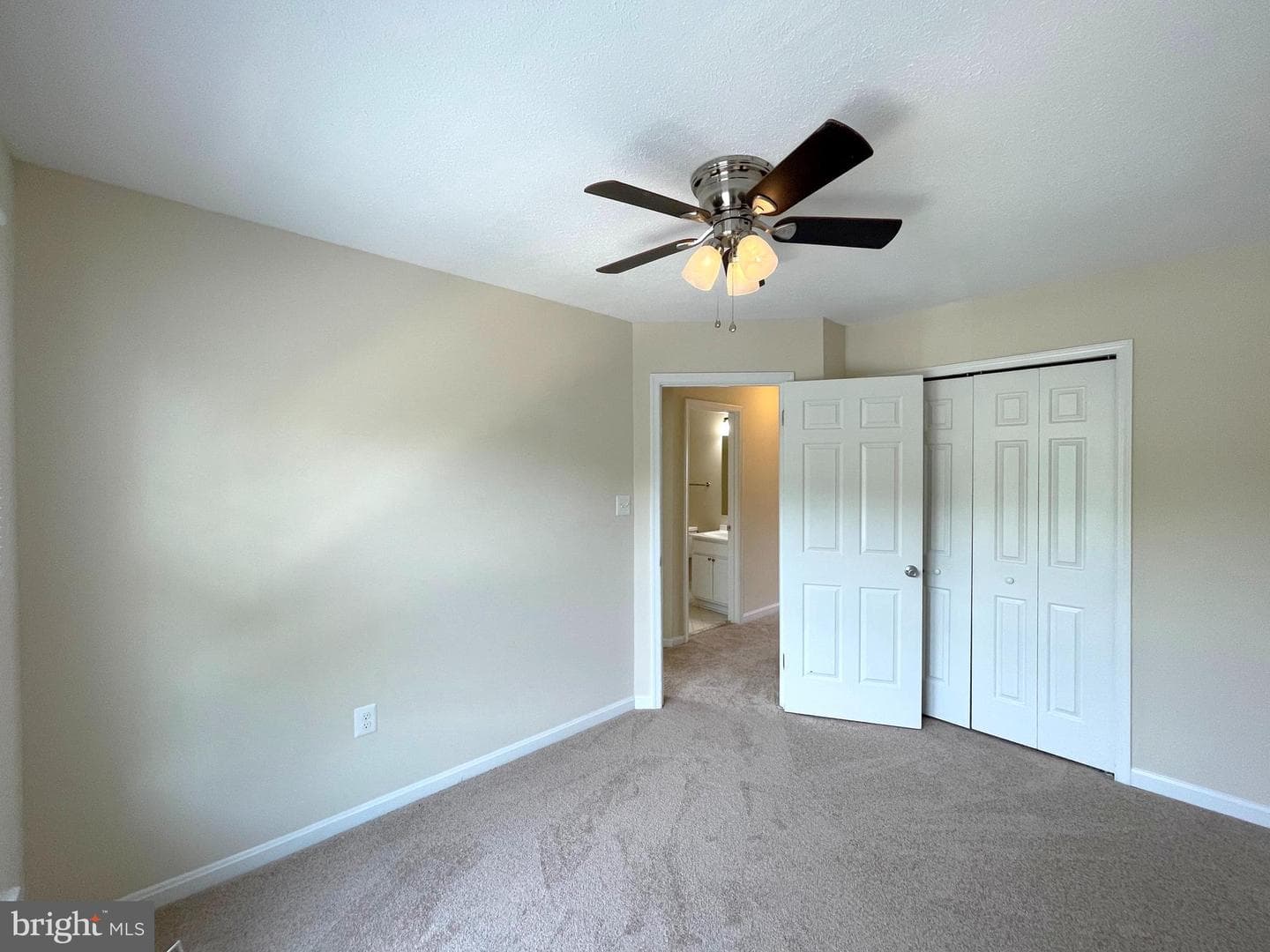 3335 Westdale Court photo 13