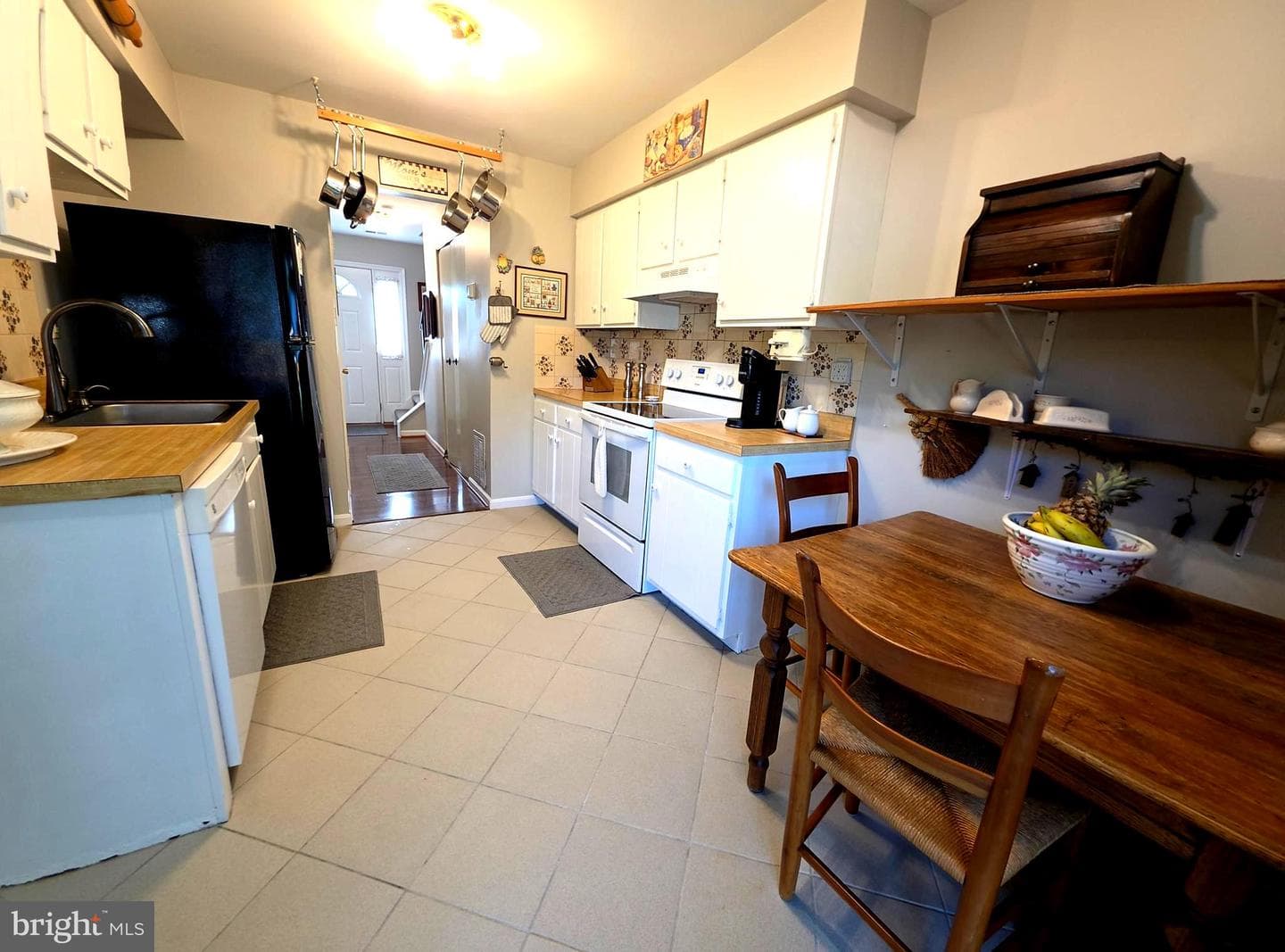 862 Holly Drive photo 31