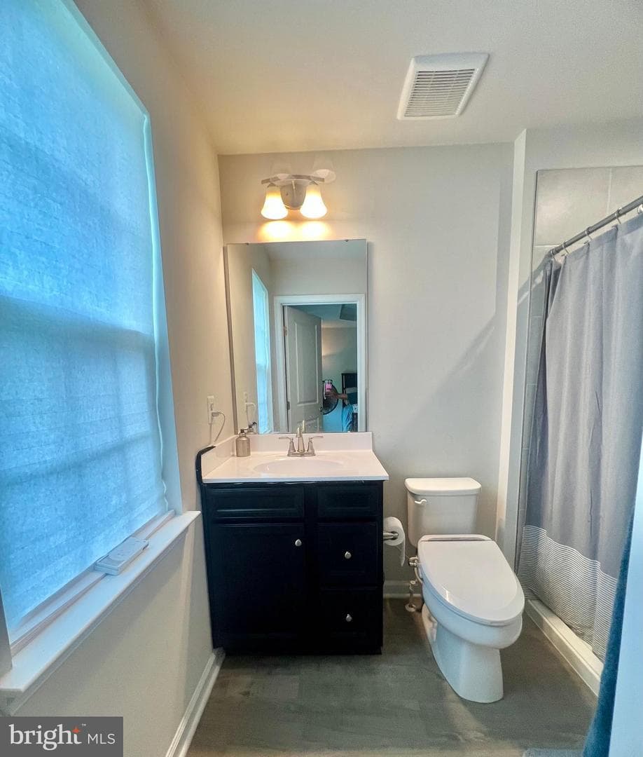105 Caswell Drive photo 16