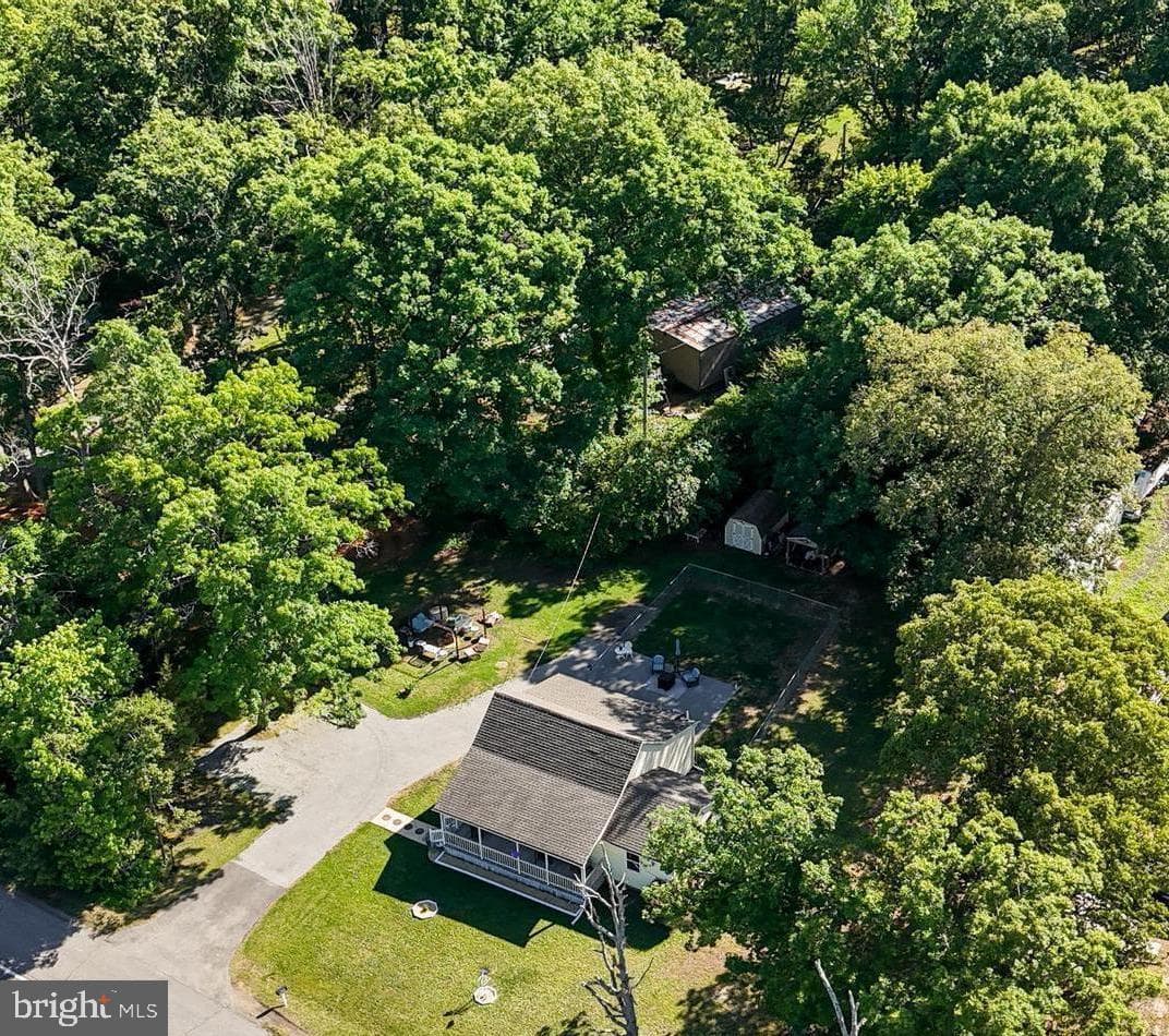 9609 Crain Highway photo 38
