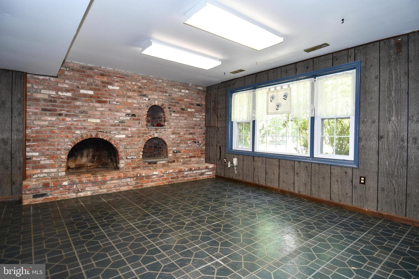 8870 Brook Drive photo 33