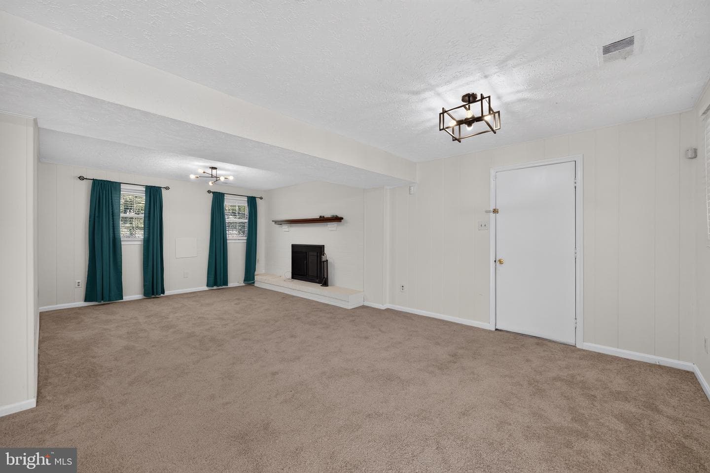 2861 Ridge Road photo 13