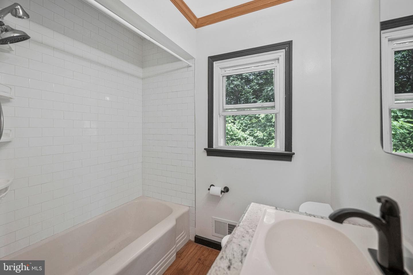 3042 Jenkins Lane photo 5