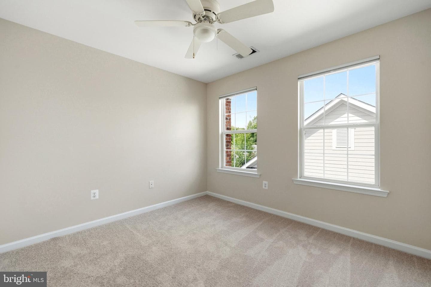 27 Steeplechase Drive photo 38