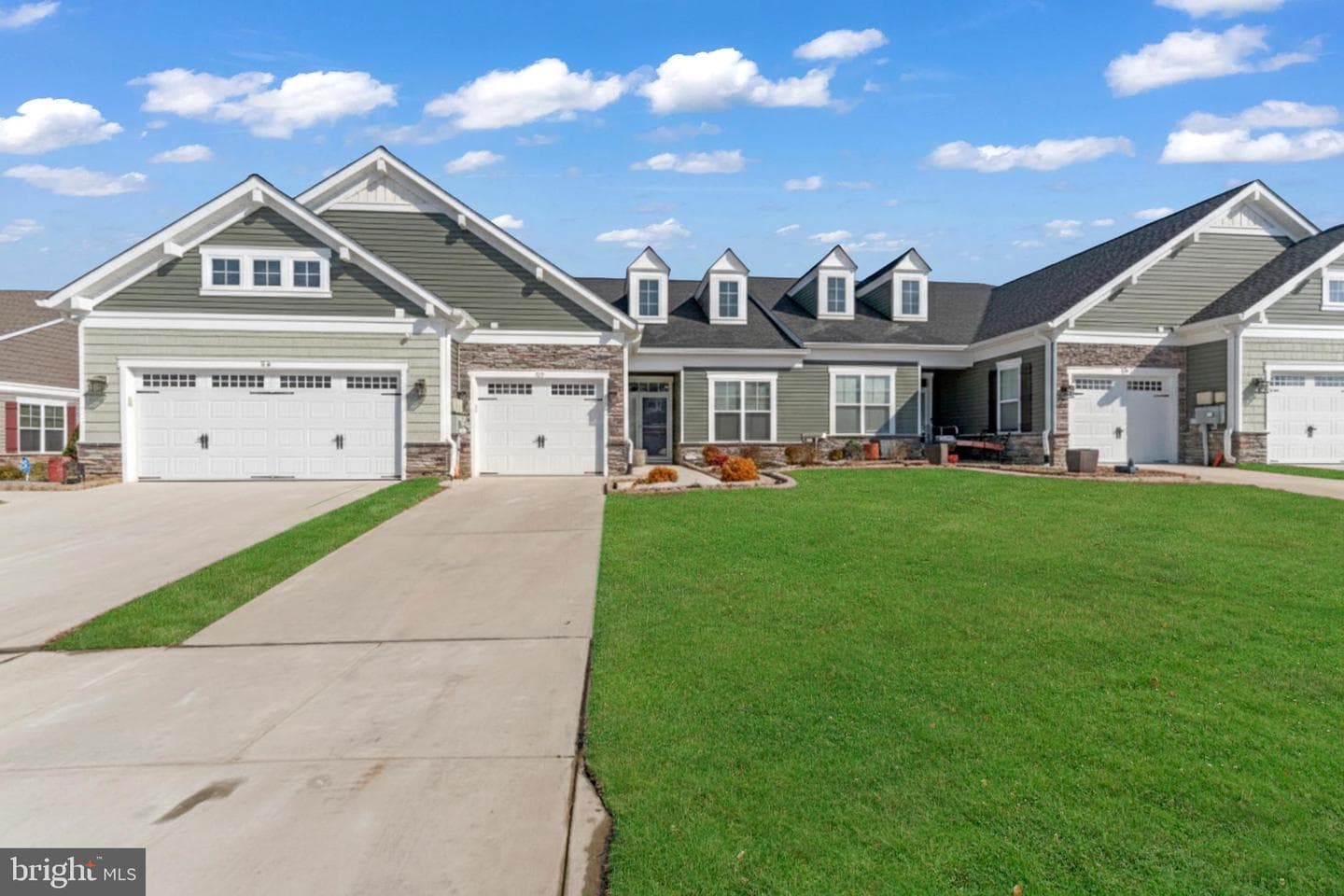 56 Camden Circle photo 15