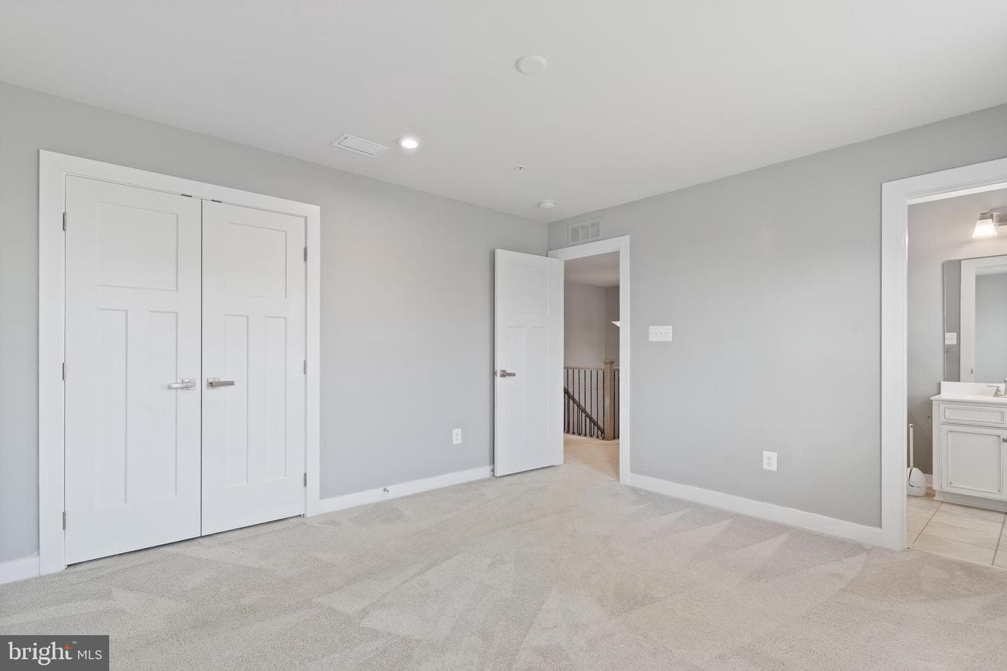 10602 Starfire Ln photo 35