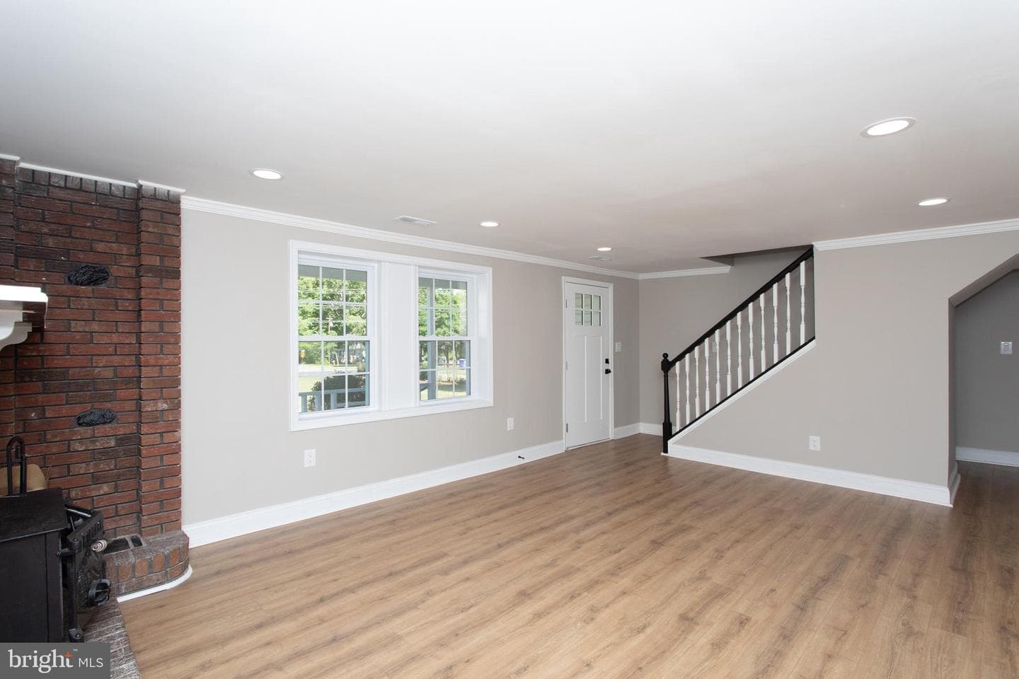 906 Washington Avenue photo 12