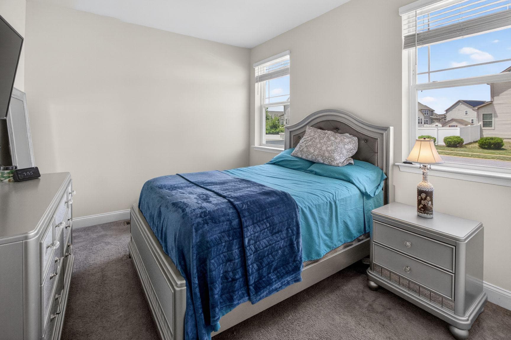 5451 Dundee Lane photo 15