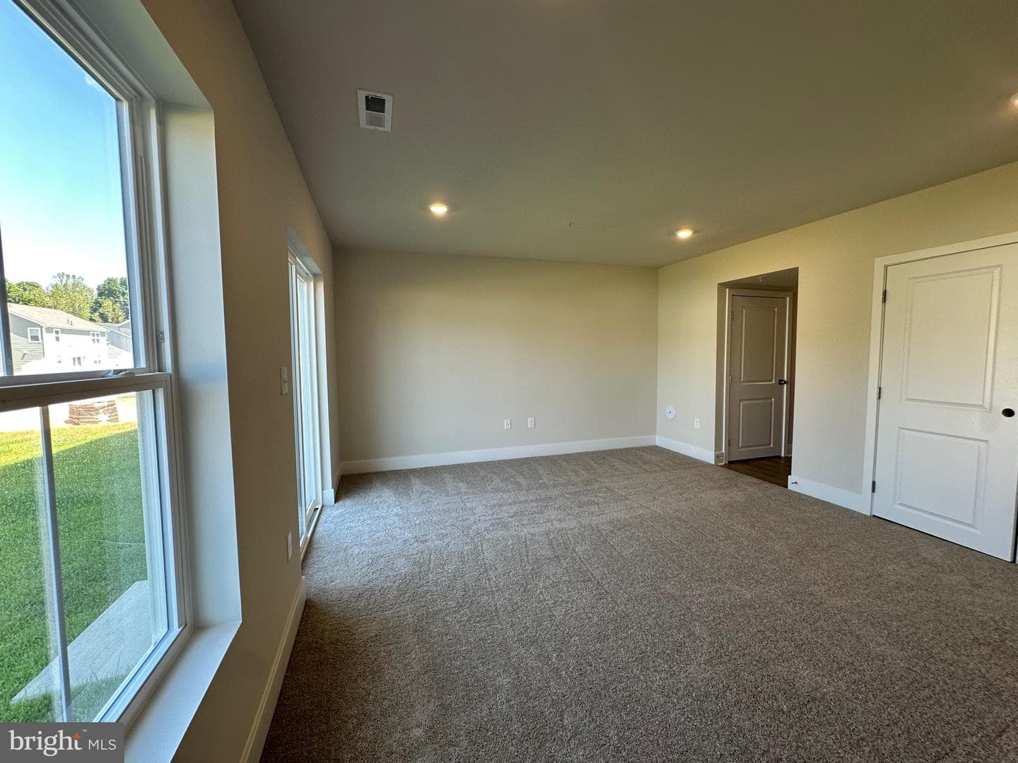 5513 Aberdeen Place photo 10