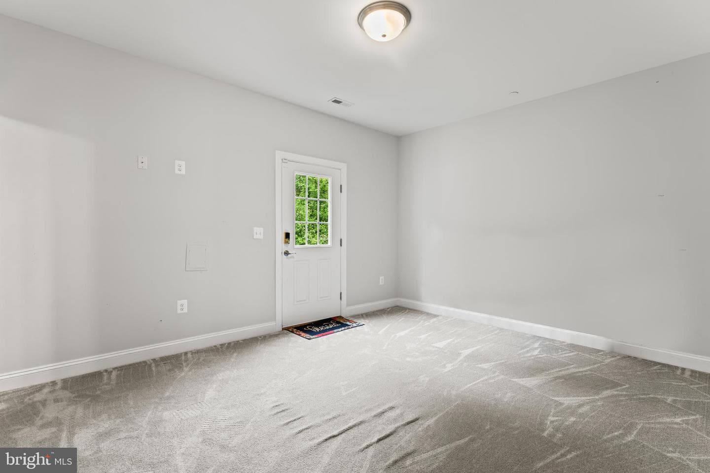 982 Rye Drive photo 6
