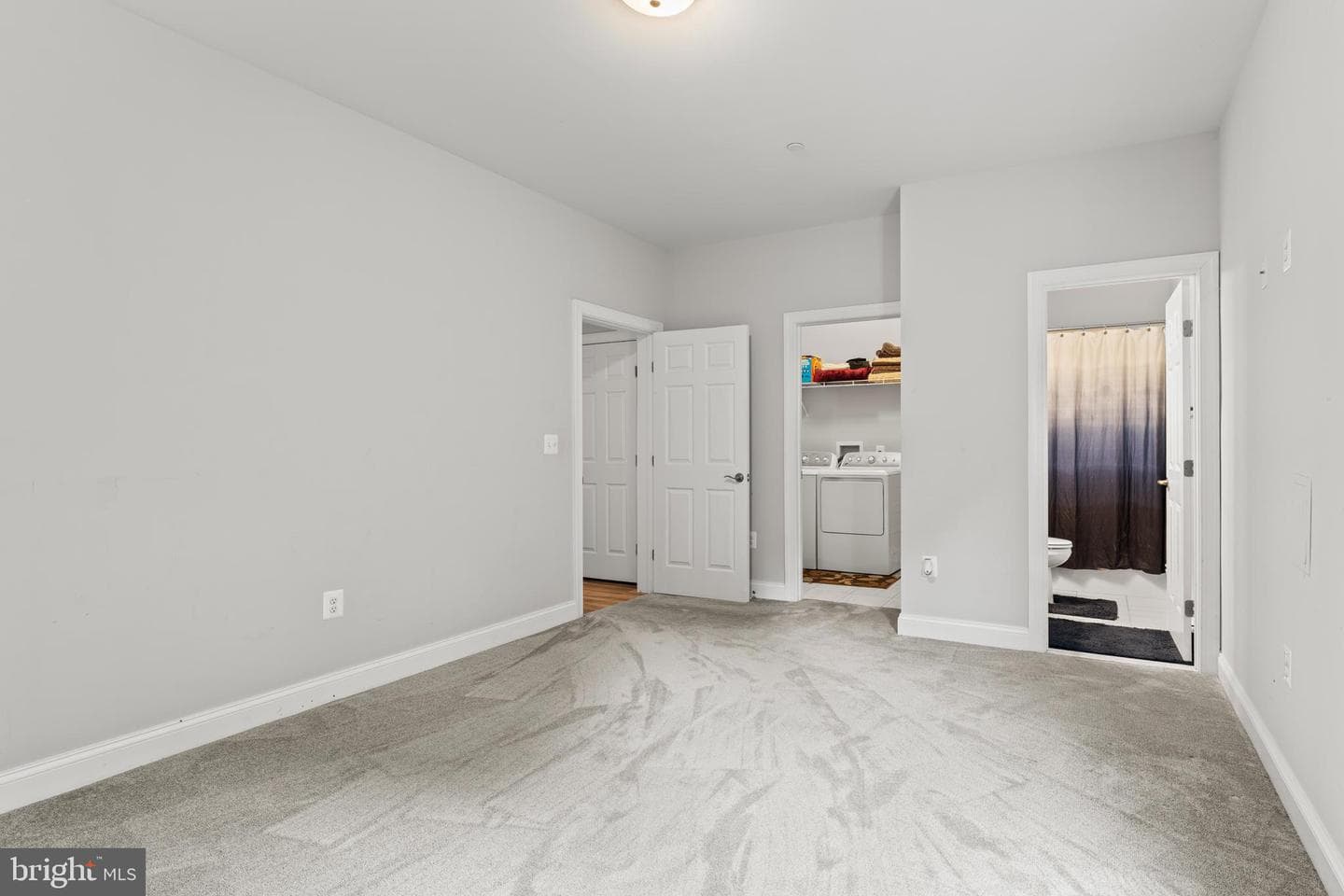 982 Rye Drive photo 7