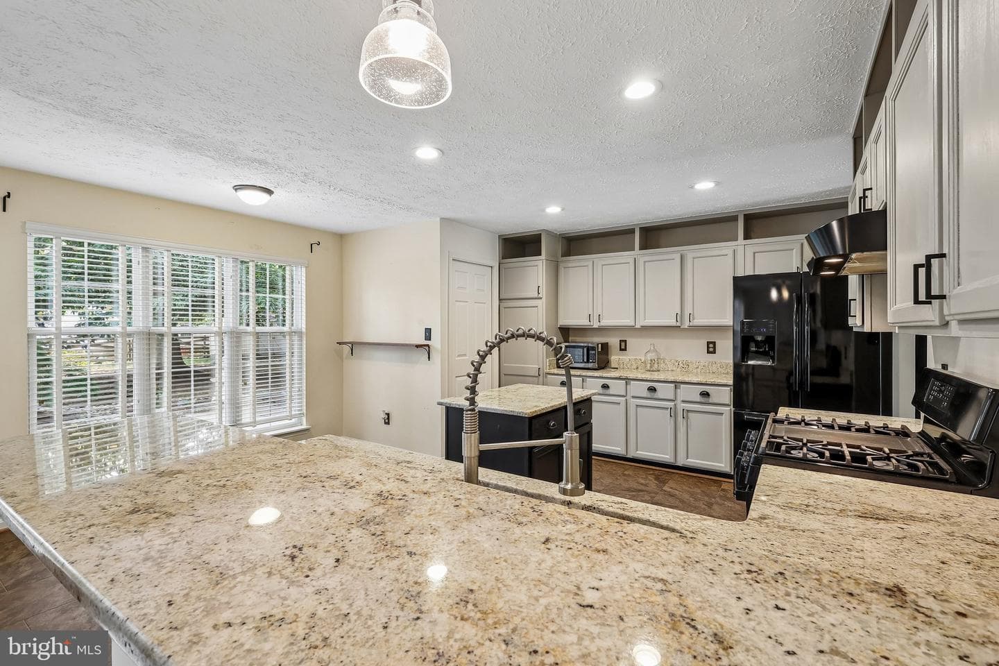 3435 Elsa Avenue photo 10