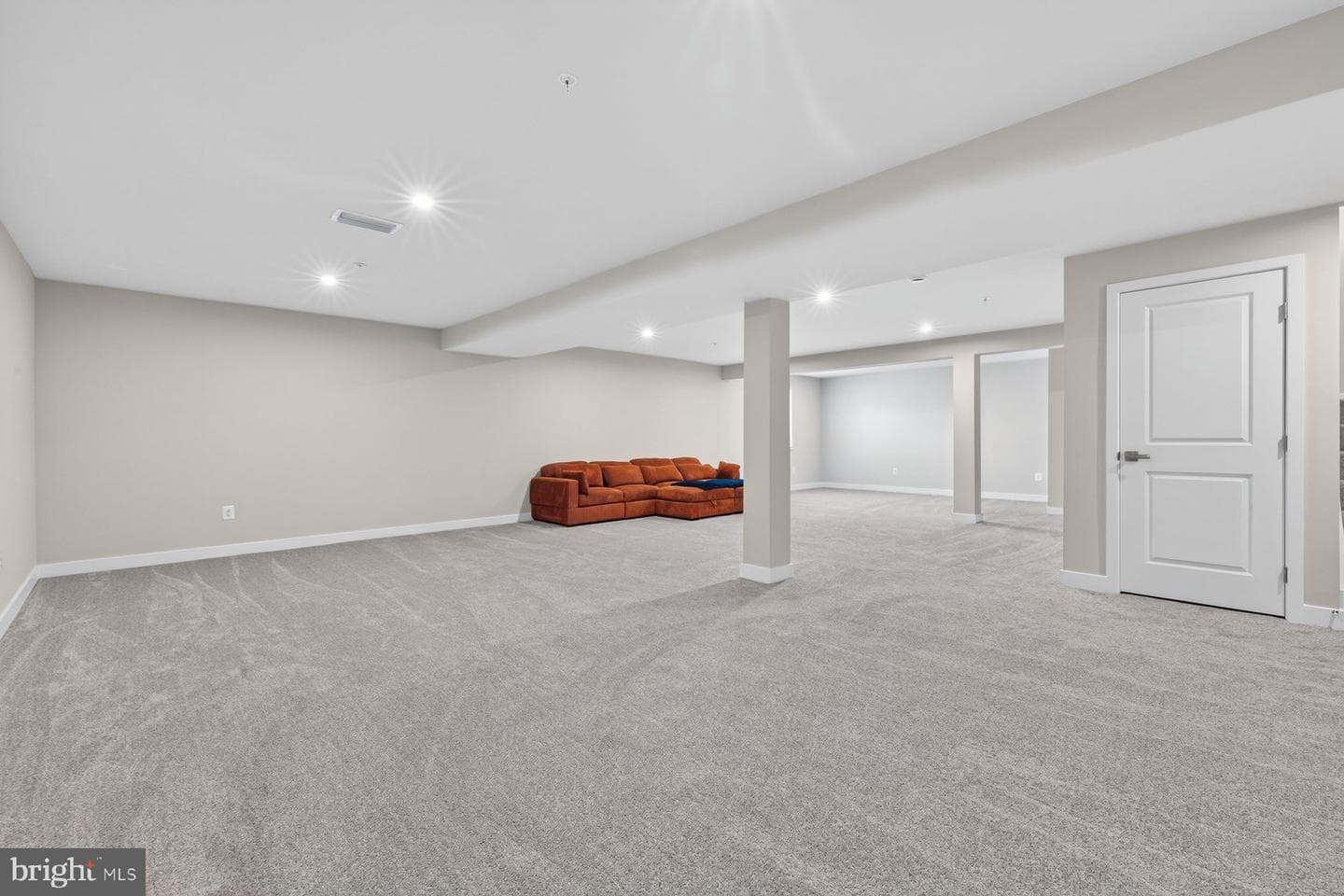 9210 Murdstone Lane photo 38
